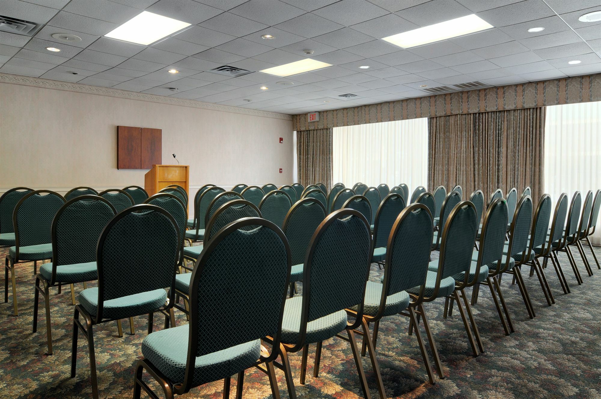 Ramada By Wyndham & Suites Warner Robins Exterior foto